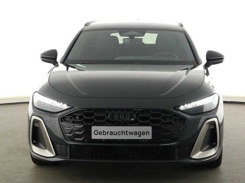 Gebraucht Audi A5 Ambiente 204 PS (150 kW) 2024 Magnetgrau Coupé