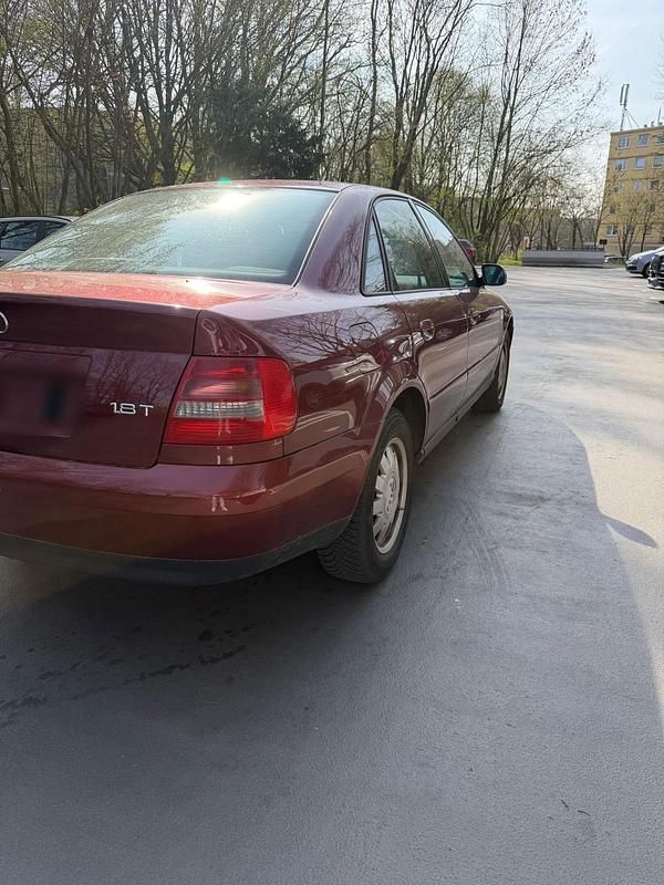 Gebraucht Audi A4 150 PS (110 kW) 2000 Limousine