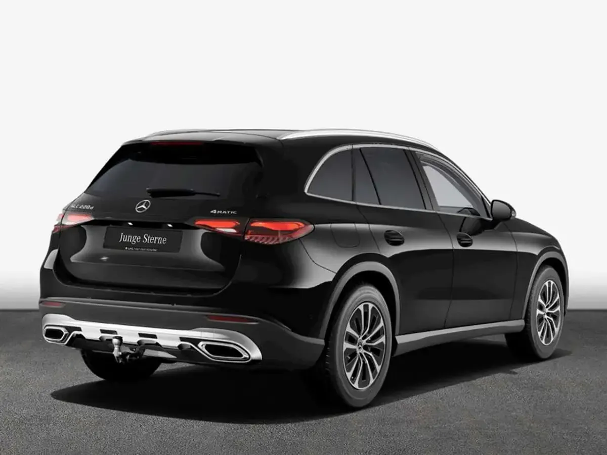 Gebraucht Mercedes GLC220 Avantgarde 197 PS (144 kW) 2023 Schwarz SUV