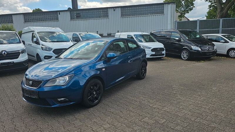 Blau Gebraucht 2013 Seat Ibiza SC Style Kleinwagen | 2.990 € (Fairer Preis) - Bild 1/4