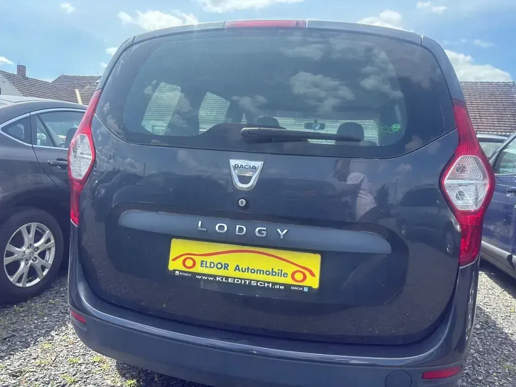Gebraucht Dacia Lodgy Lauréate 107 PS (78 kW) 2013 Grau Van / Kleinbus