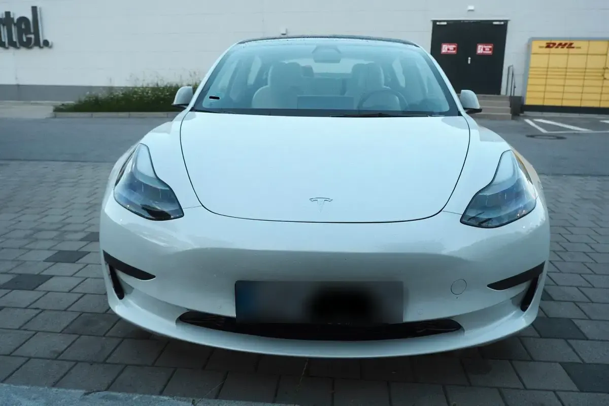 Gebraucht Tesla Model 3 239 kW (325 PS) 2021 Weiß Limousine