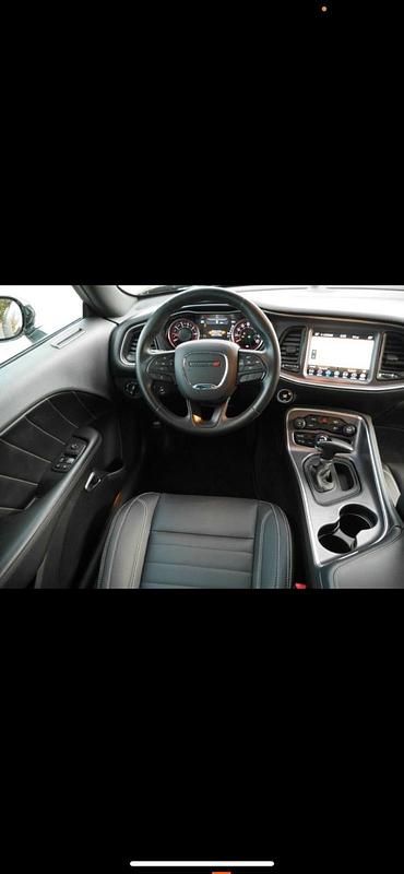 Gebraucht Dodge Challenger SXT 305 PS (224 kW) 2018 Schwarz Coupé