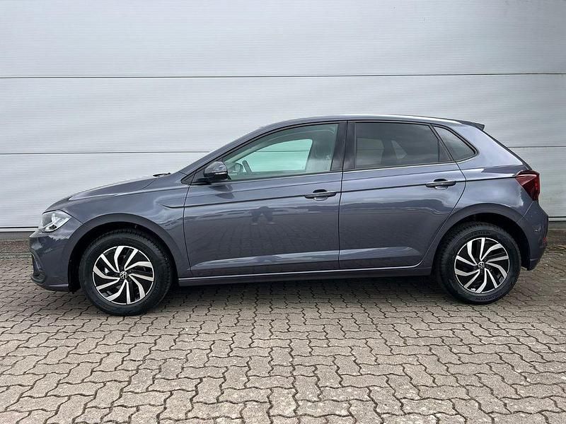 Gebraucht VW Polo Life 95 PS (69 kW) 2025 Grau Limousine