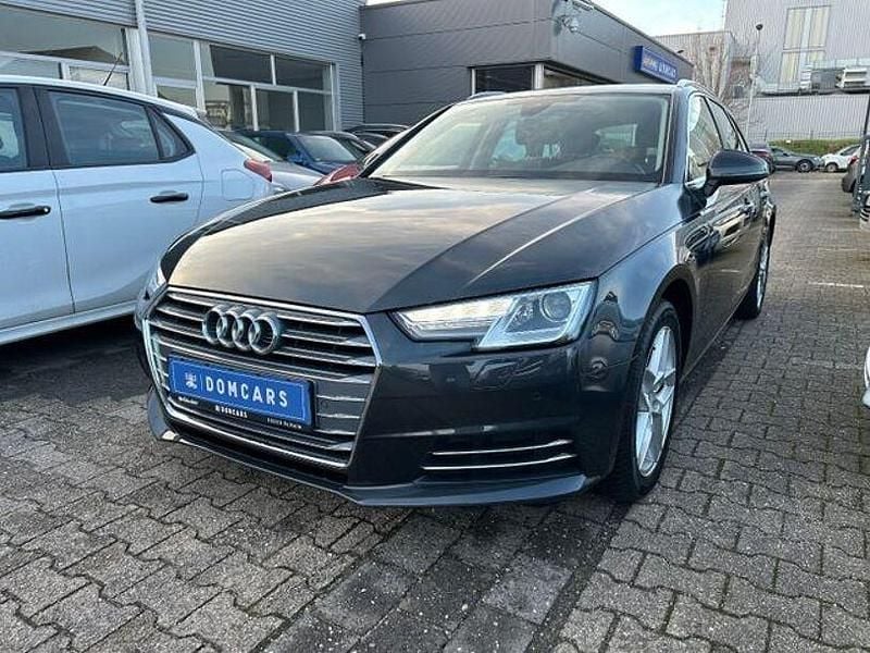 Gebraucht Audi A4 Sport 150 PS (110 kW) 2018 Grau Kombi