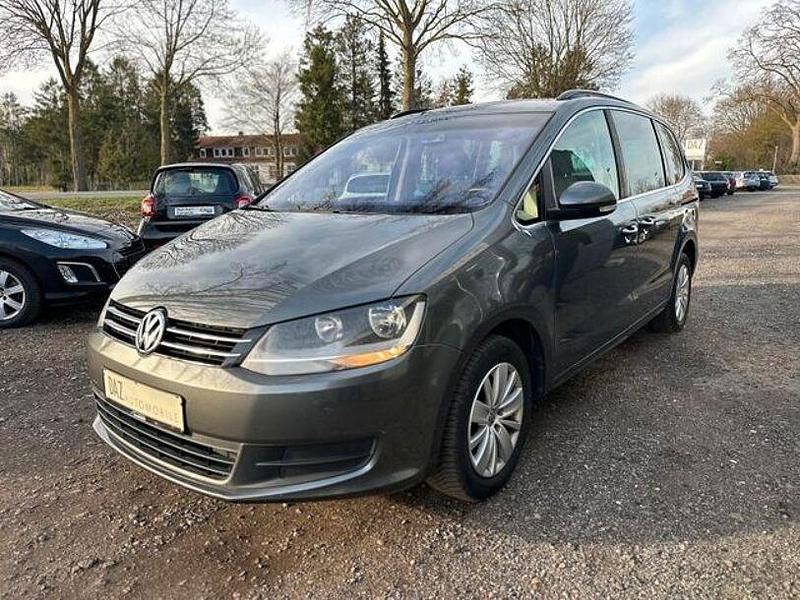 Gebraucht VW Sharan Comfortline 140 PS (102 kW) 2011 Grau Van / Kleinbus