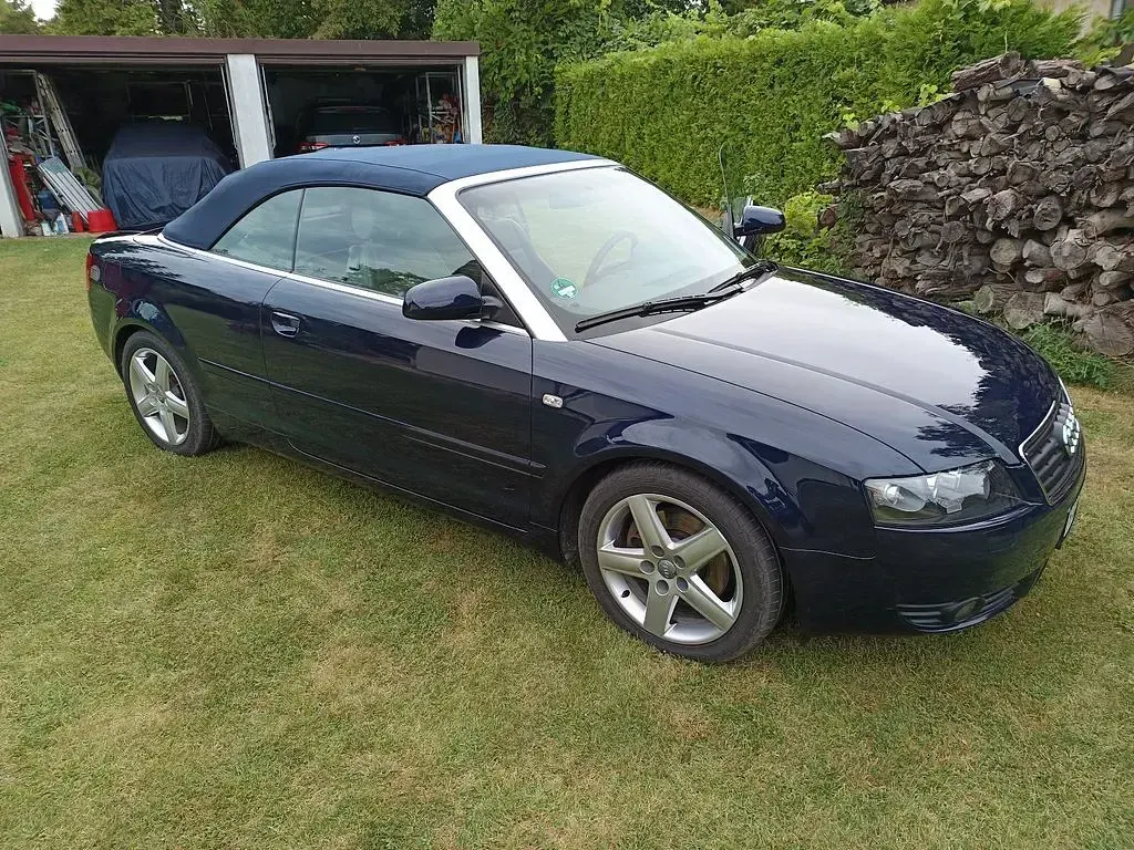 Gebraucht Audi Cabriolet 170 PS (125 kW) 2002 Blau Cabrio