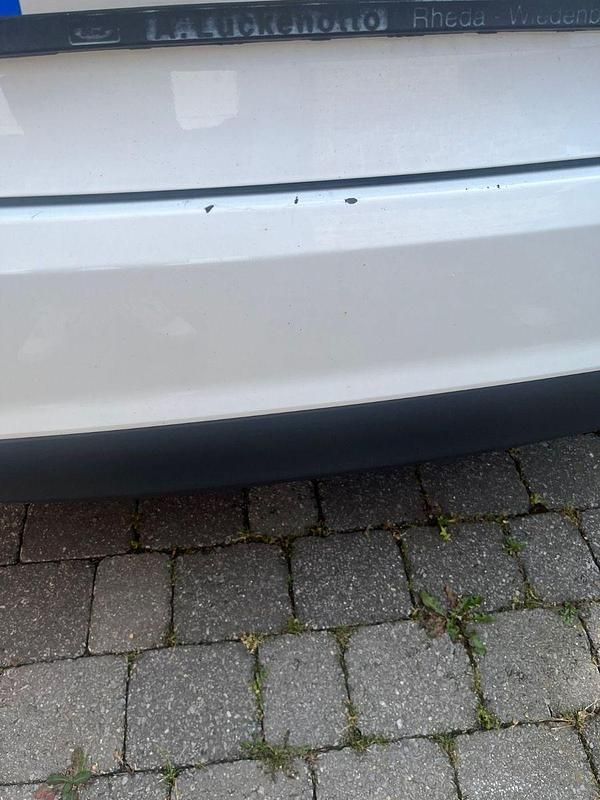 Weiß Gebraucht 2010 Ford Fiesta Trend Kleinwagen | 1.400 € (Guter Preis) - Bild 1/4