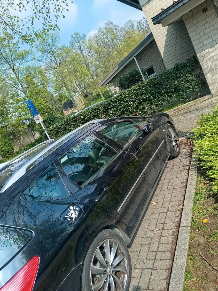 Gebraucht Peugeot 407 136 PS (100 kW) 2007 Schwarz Kombi