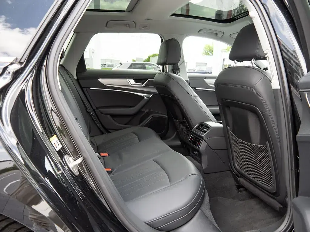 Gebraucht Audi A6 Design 204 PS (150 kW) 2023 Schwarz Kombi