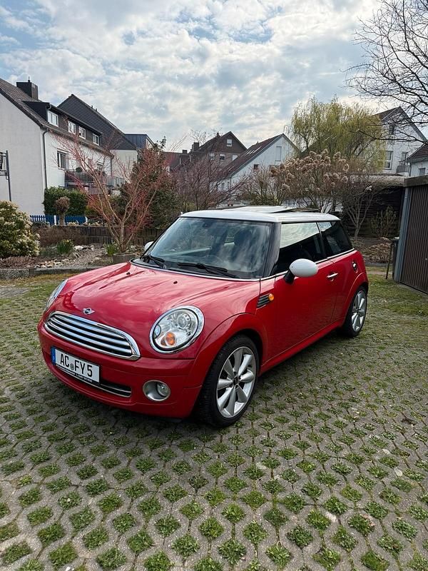 Gebraucht Mini Cooper 120 PS (88 kW) 2007 Rot Kleinwagen