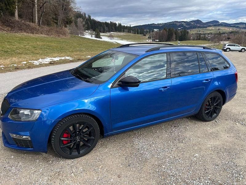 Gebraucht Skoda Octavia RS 184 PS (135 kW) 2016 Blau Kleinwagen