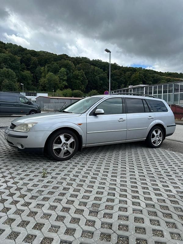 Gebraucht 2001 Ford Mondeo Kombi | 1.200 € (Guter Preis) - Bild 1/4