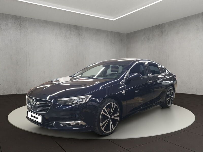 Tiefsee blau (metallic) Gebraucht 2019 Opel Insignia Ultimate Limousine | 16.950 € (Fairer Preis) - Bild 1/4