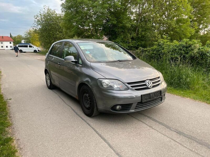 Grau Gebraucht 2007 VW Golf Plus Cross Edition Van / Kleinbus | 2.990 € (Guter Preis) - Bild 1/4