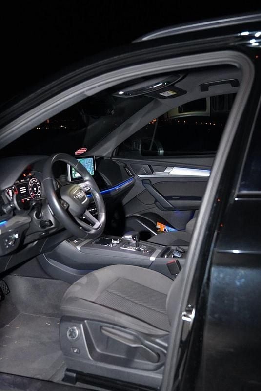 Gebraucht Audi Q5 Ambiente 190 PS (139 kW) 2019 Schwarz SUV