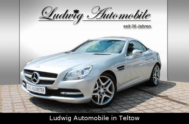 Iridium silber metallic Gebraucht 2012 Mercedes SLK200 Cabrio | 19.999 € (Fairer Preis) - Bild 1/4