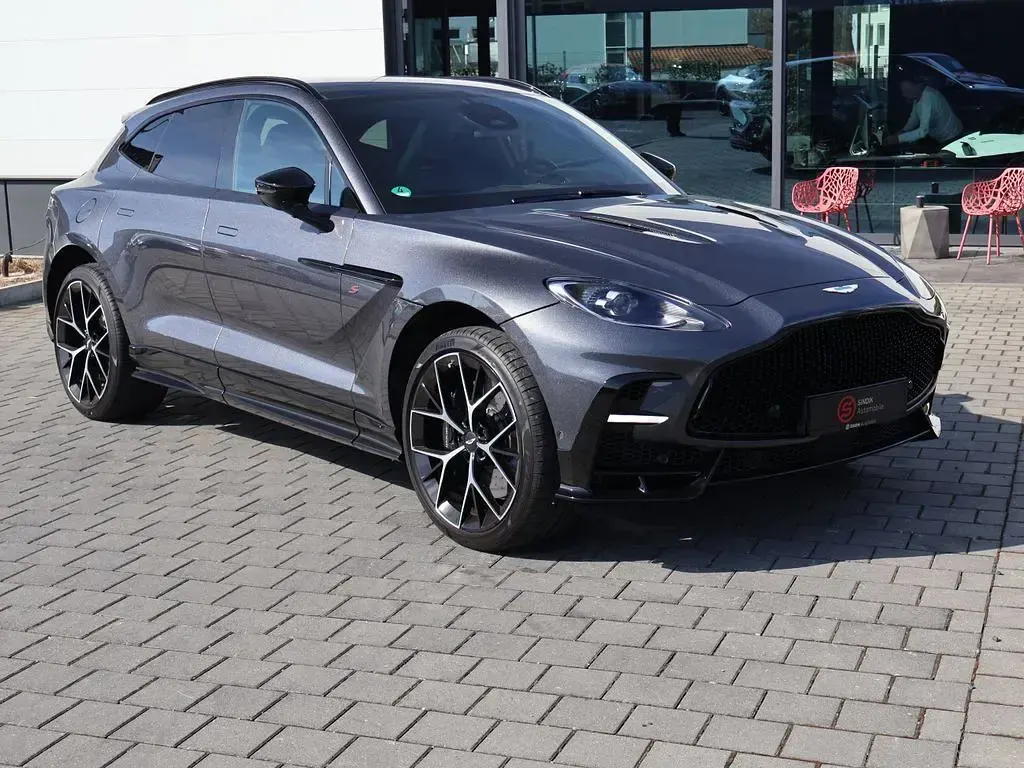 Occasion Aston Martin DBX 727 ch (534 kW) 2026 Gris SUV