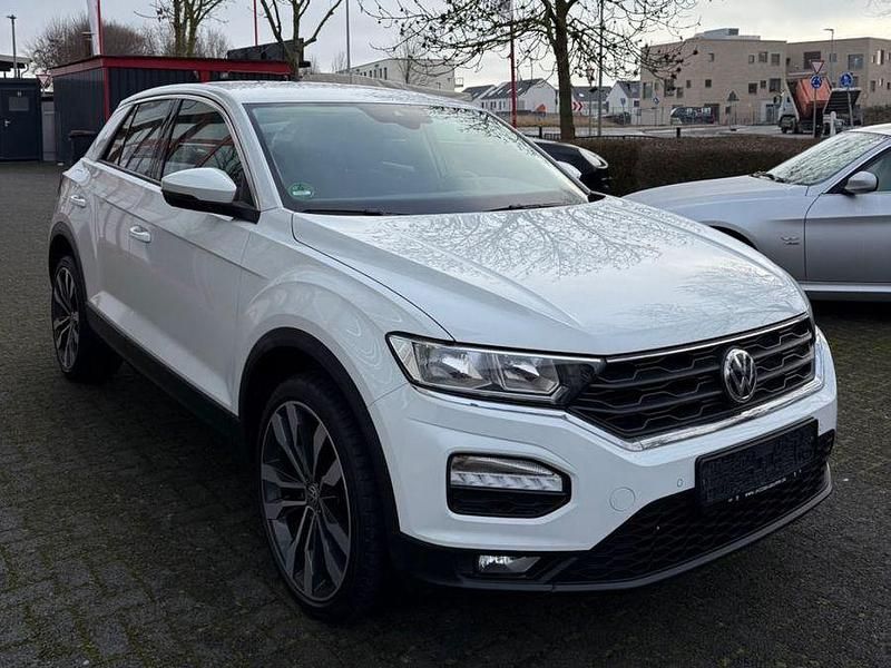 Gebraucht VW T-Roc 116 PS (85 kW) 2019 Weiß SUV
