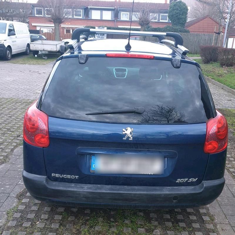 Gebraucht Peugeot 207 90 PS (66 kW) 2008 Blau Kombi