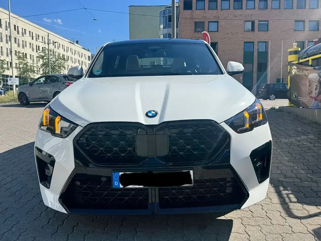 Gebraucht BMW X2 M Sport 156 PS (114 kW) 2024 Weiß SUV