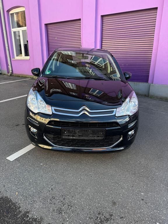 Gebraucht Citroën C3 PureTech 82 PS (60 kW) 2015 Schwarz Limousine