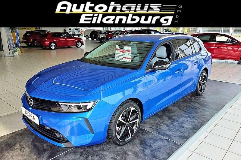 Gebraucht Opel Astra 131 PS (96 kW) 2023 Kobaltblau Kombi