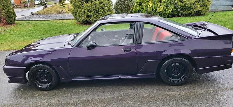 Gebraucht 1985 Opel Manta Limousine | 15.000 € - Bild 1/4