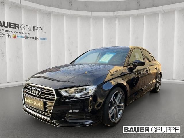 Schwarz Gebraucht 2020 Audi A3 Basis Limousine | 19.890 € (Guter Preis) - Bild 1/4