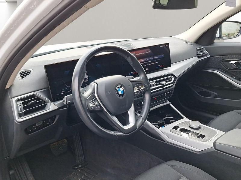 Gebraucht BMW 320 Shadowline 184 PS (135 kW) 2022 Weiß Kombi