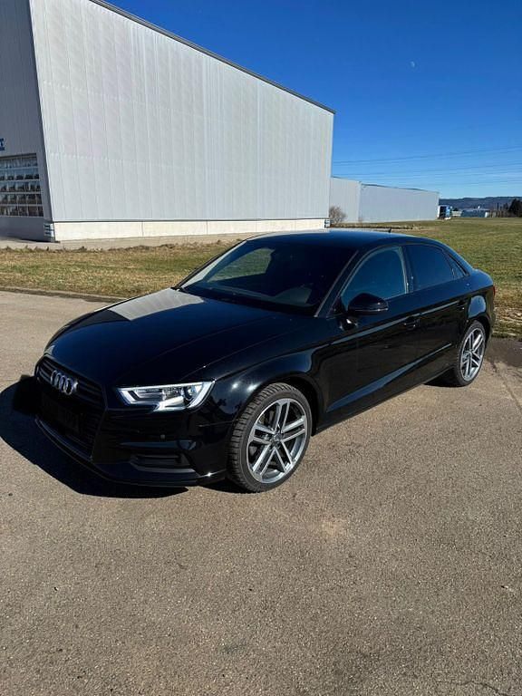 Gebraucht Audi A3 Design 150 PS (110 kW) 2019 Schwarz Limousine