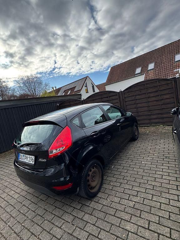 Schwarz Gebraucht 2008 Ford Fiesta Ambiente Limousine | 1.000 € (Guter Preis) - Bild 1/4