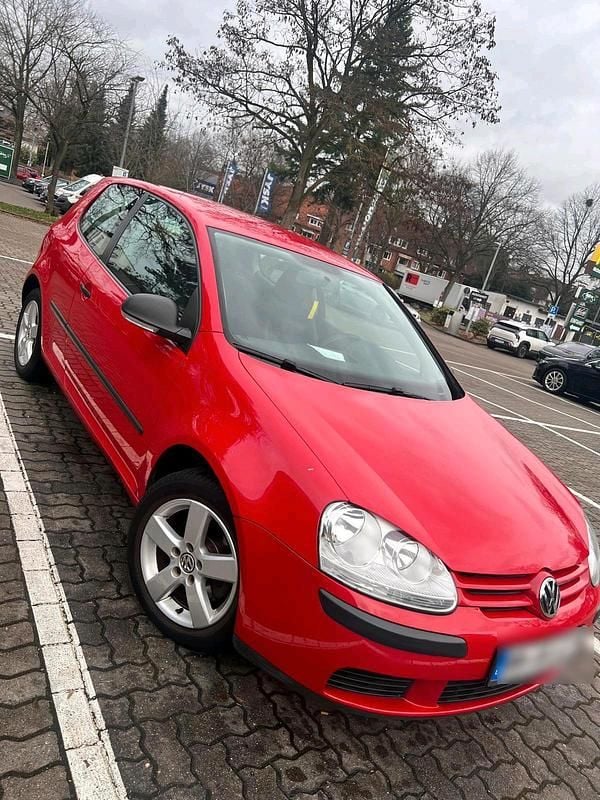 Gebraucht VW Golf 101 PS (74 kW) 2006 Rot Limousine
