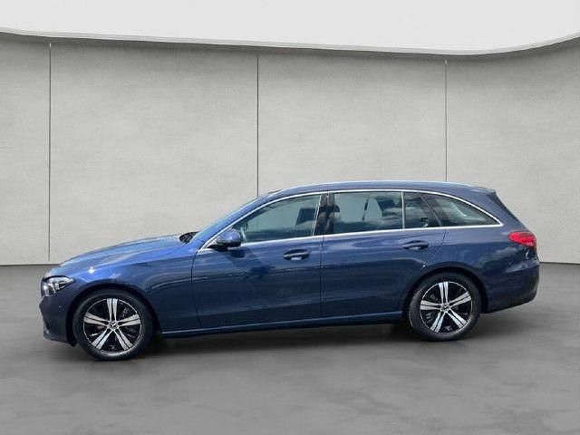 Blau Gebraucht 2024 Mercedes C200 Advanced Kombi | 38.800 € (Fairer Preis) - Bild 1/4