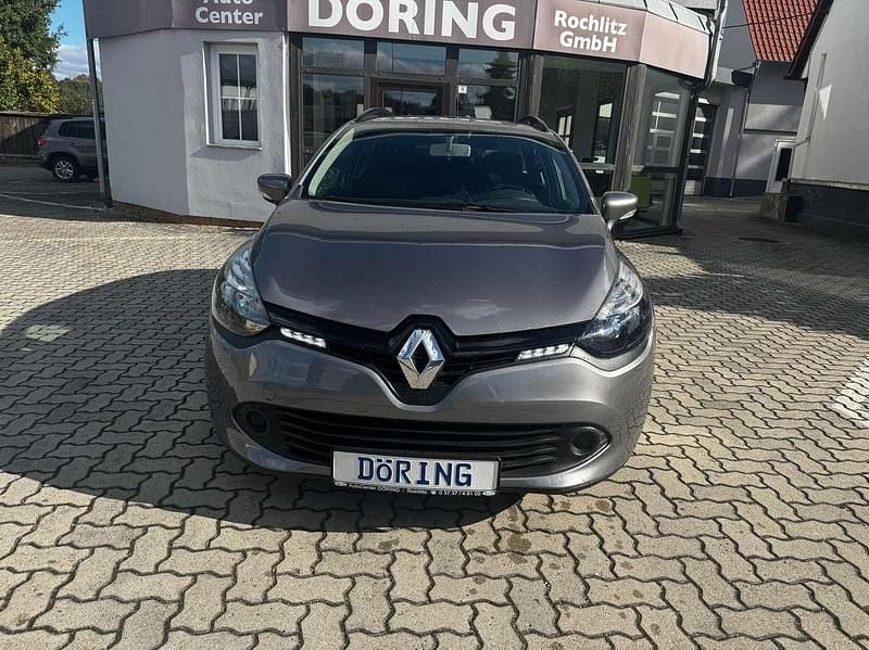Grau cassiopee Gebraucht 2013 Renault Clio GrandTour Expression Kombi | 8.250 € (Fairer Preis) - Bild 1/4