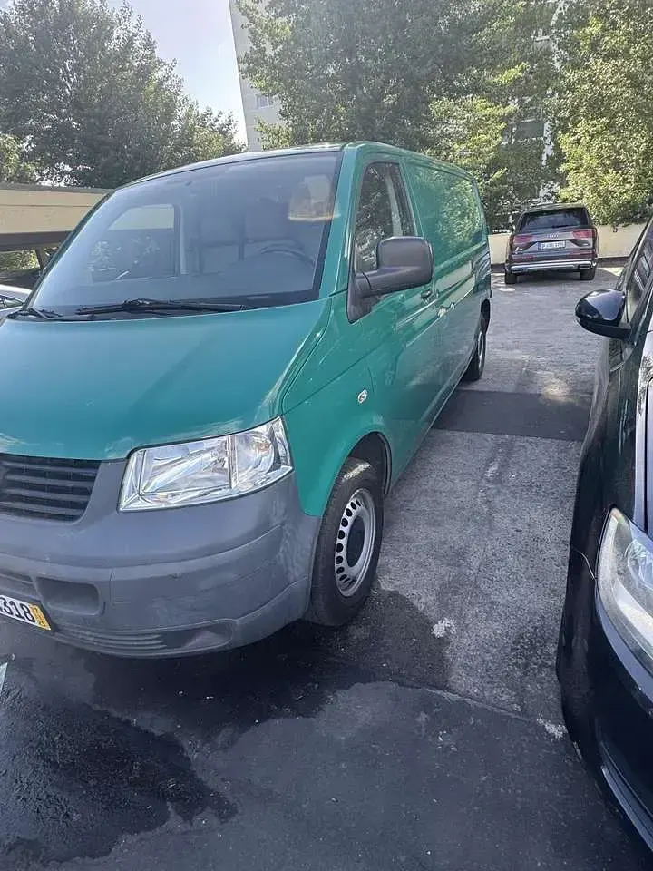 Gebraucht VW T5 131 PS (96 kW) 2009 Grün Van