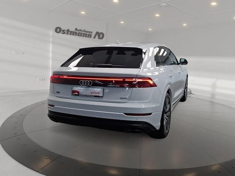 Gebraucht Audi Q8 Performance 286 PS (210 kW) 2025 Gletscherweiß metallic SUV