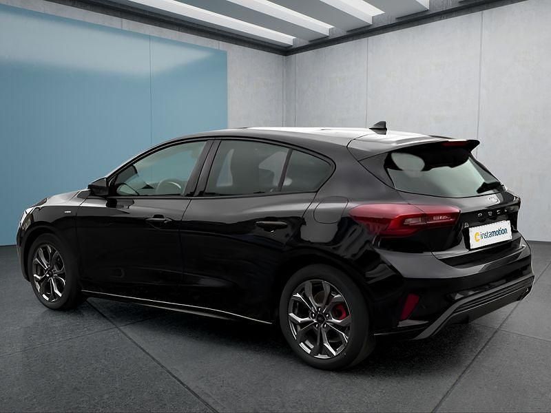 Gebraucht Ford Focus ST-Line 125 PS (91 kW) 2025 Schwarz Limousine