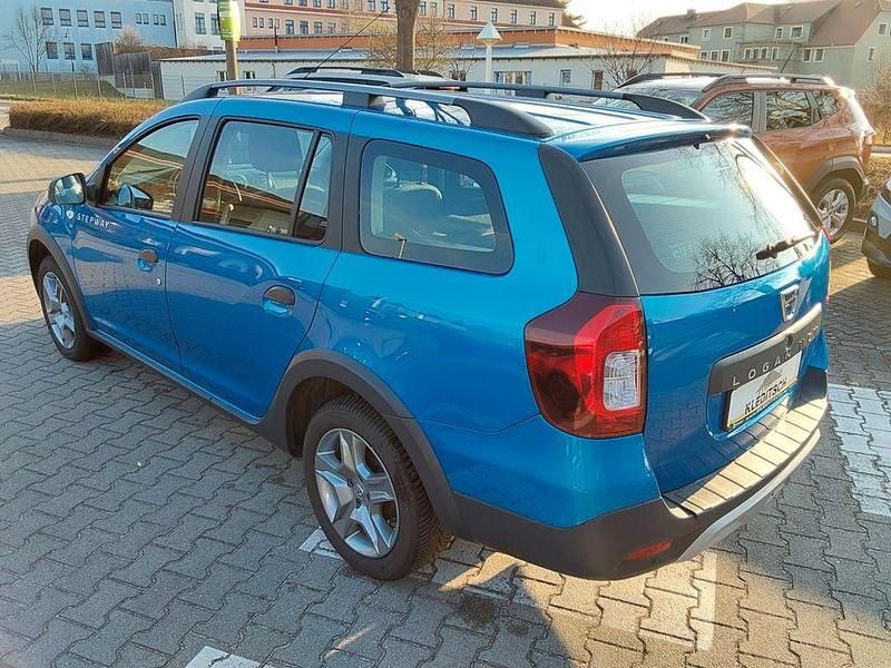 Gebraucht Dacia Logan MCV Stepway 90 PS (66 kW) 2018 Blau Kombi