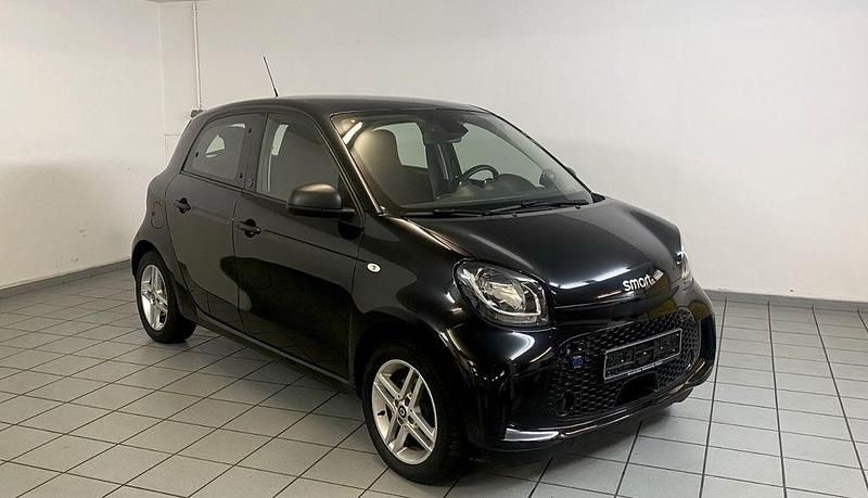 Gebraucht Smart ForFour Electric Drive 60 kW (82 PS) 2020 Schwarz Limousine