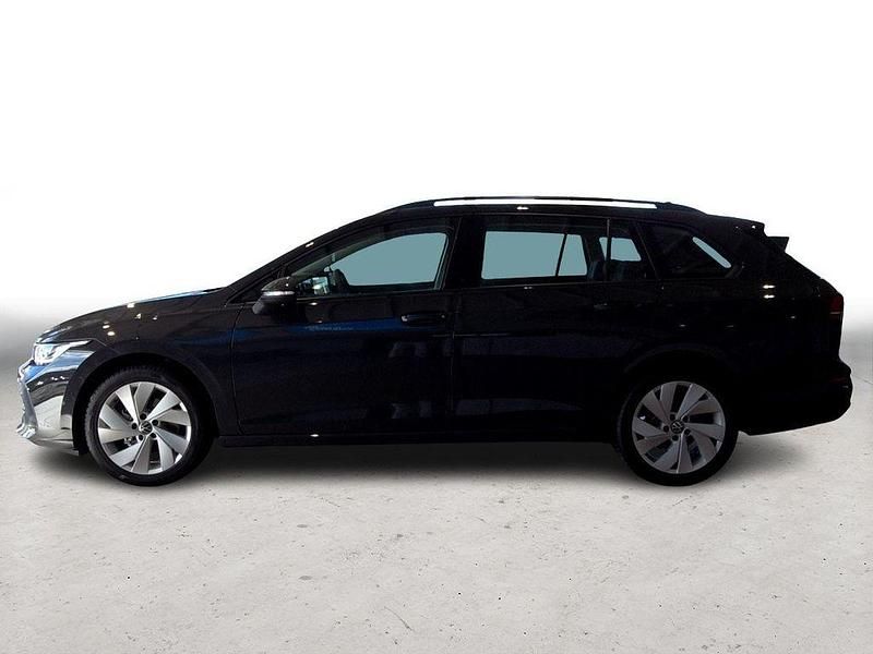 Neu VW Golf VIII Life 116 PS (85 kW) 2025 Grau Kombi