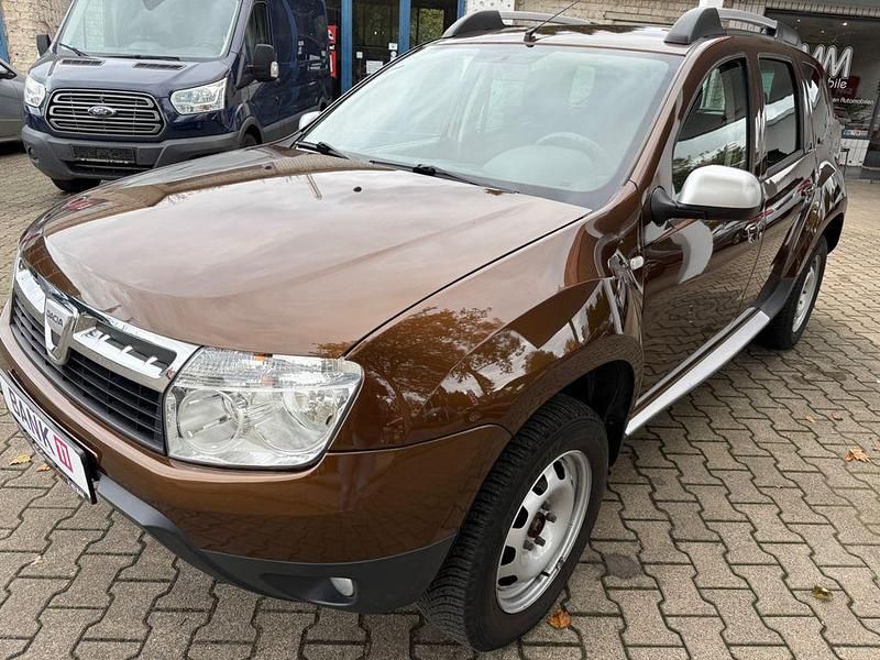 Gebraucht 2010 Dacia Duster Lauréate SUV | 7.650 € (Teuer) - Bild 1/4