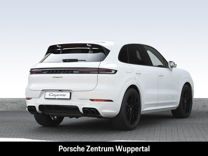 Gebraucht Porsche Cayenne 354 PS (260 kW) 2024 Carraraweißmetallic SUV