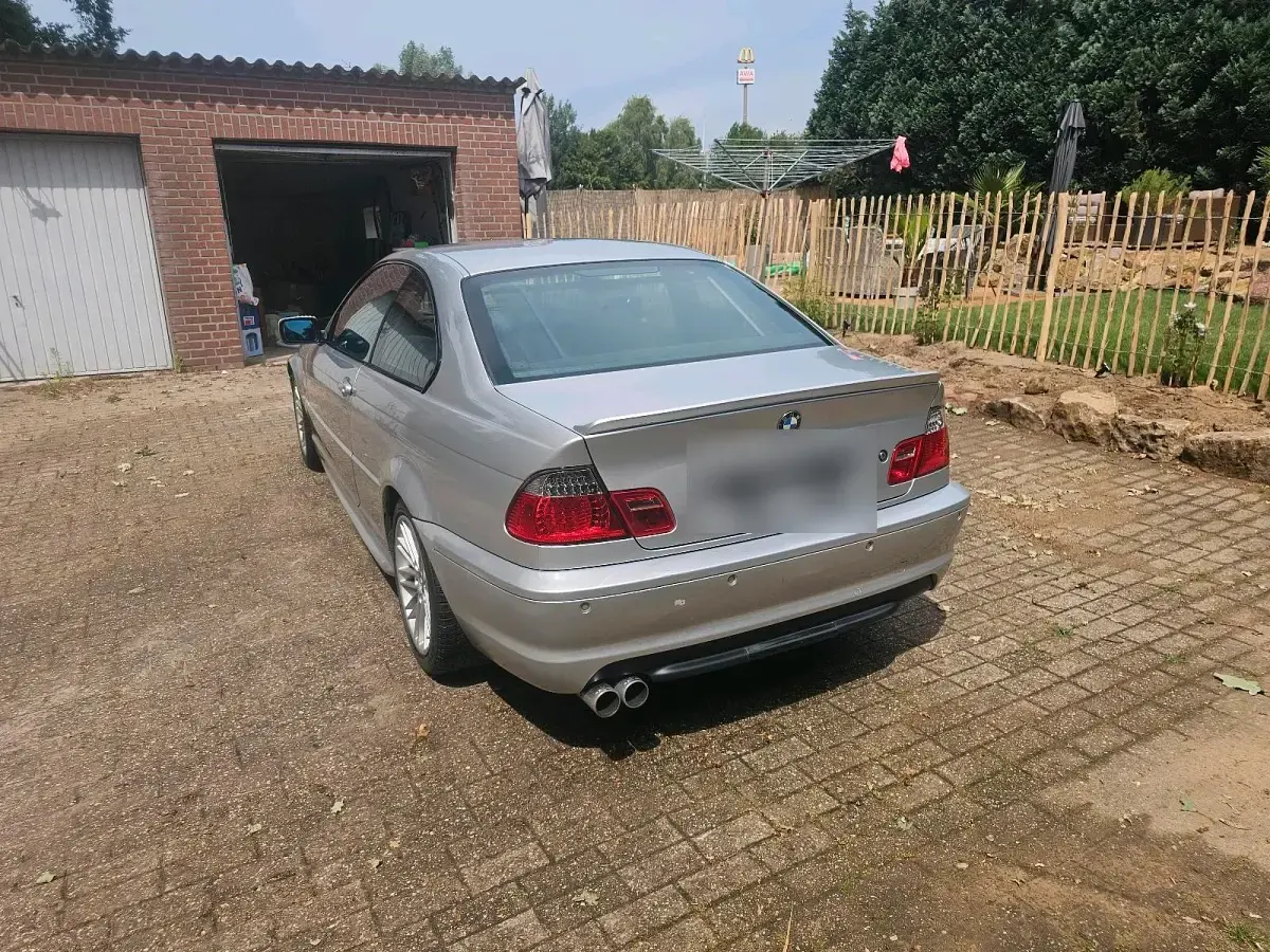 Gebraucht BMW 323 170 PS (125 kW) 2000 Silber Coupé