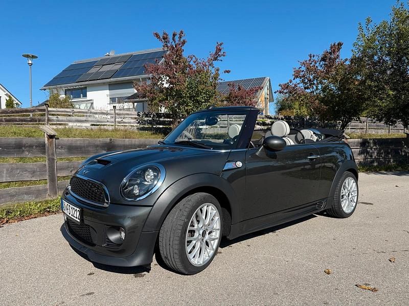 Grau Gebraucht 2012 Mini John Cooper Works Cabriolet Cabrio | 10.750 € (Etwas zu teuer) - Bild 1/4