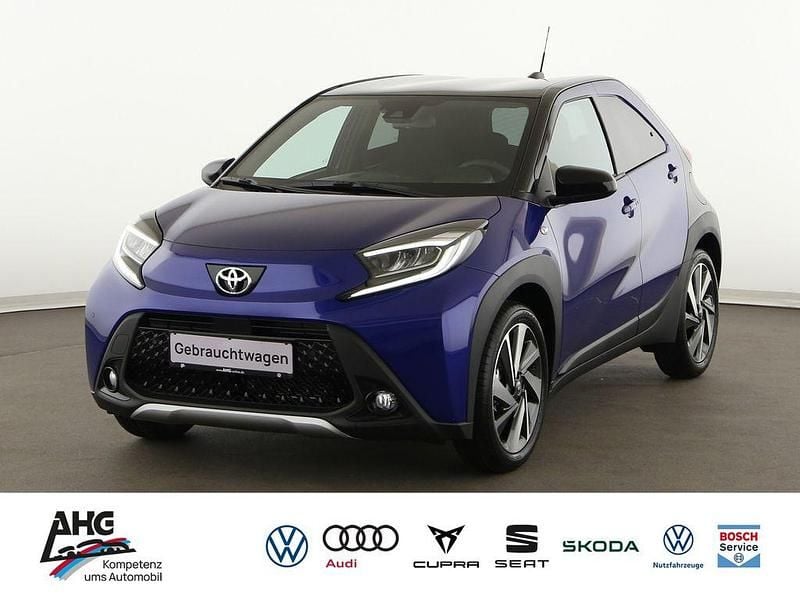 Blau Neu 2025 Toyota Aygo Lounge Kleinwagen | 17.788 € - Bild 1/4