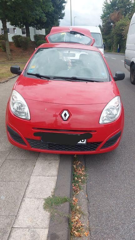 Rot Gebraucht 2011 Renault Twingo Authentique Kleinwagen | 2.000 € (Superpreis) - Bild 1/4
