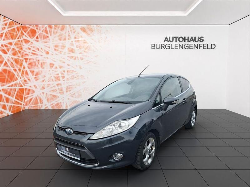 Gebraucht Ford Fiesta Titanium 97 PS (71 kW) 2008 Grau Kleinwagen