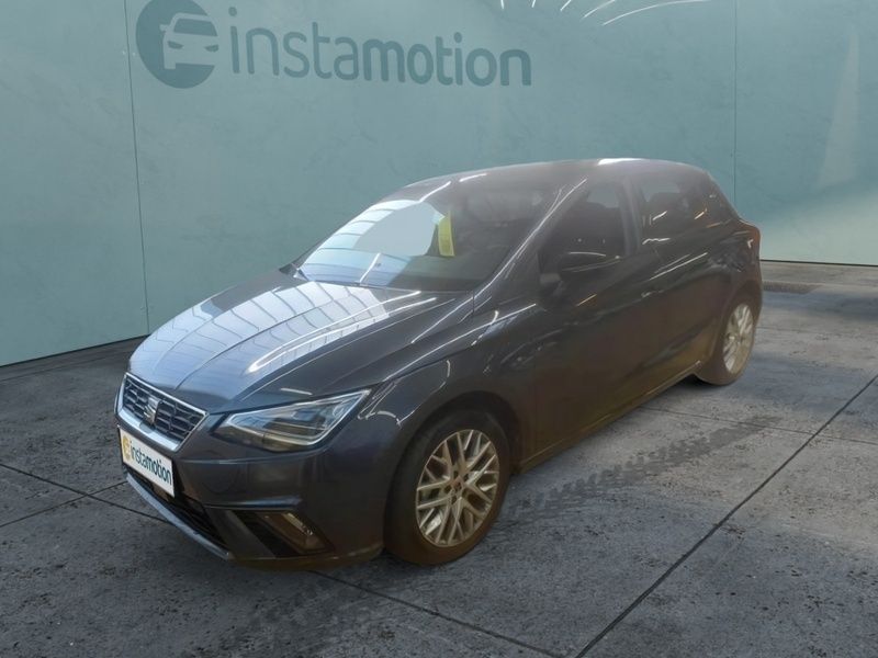 Grau Gebraucht 2024 Seat Ibiza FR Limousine | 21.499 € (Etwas zu teuer) - Bild 1/4