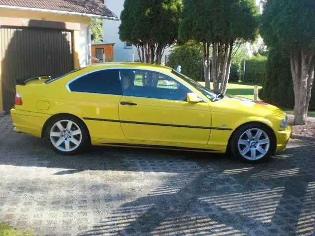 Gebraucht BMW 328 Sport Line 192 PS (141 kW) 2001 Gelb